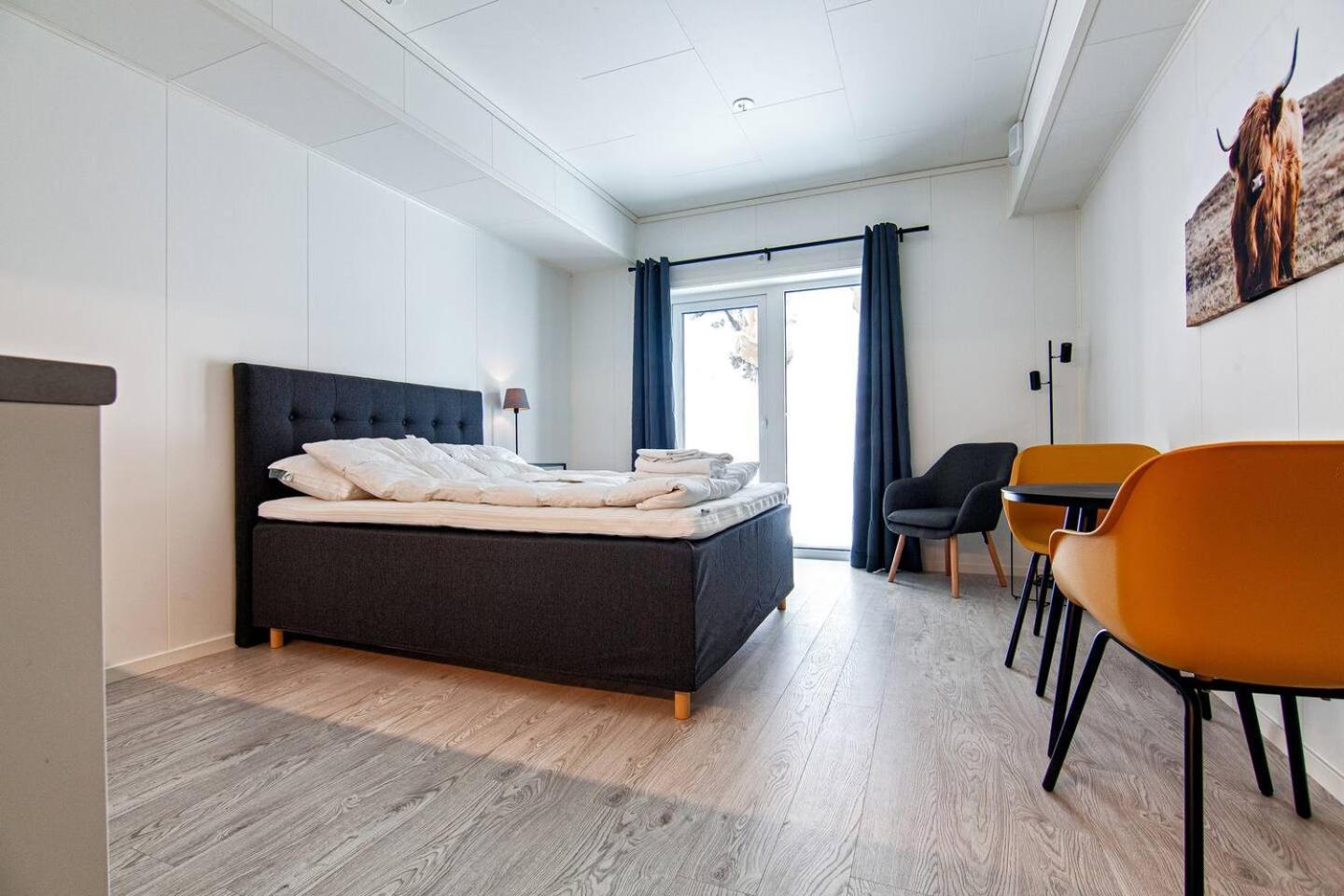 Lovely Serviced Studio Apartment In Lofoten! Svolvær Exterior foto