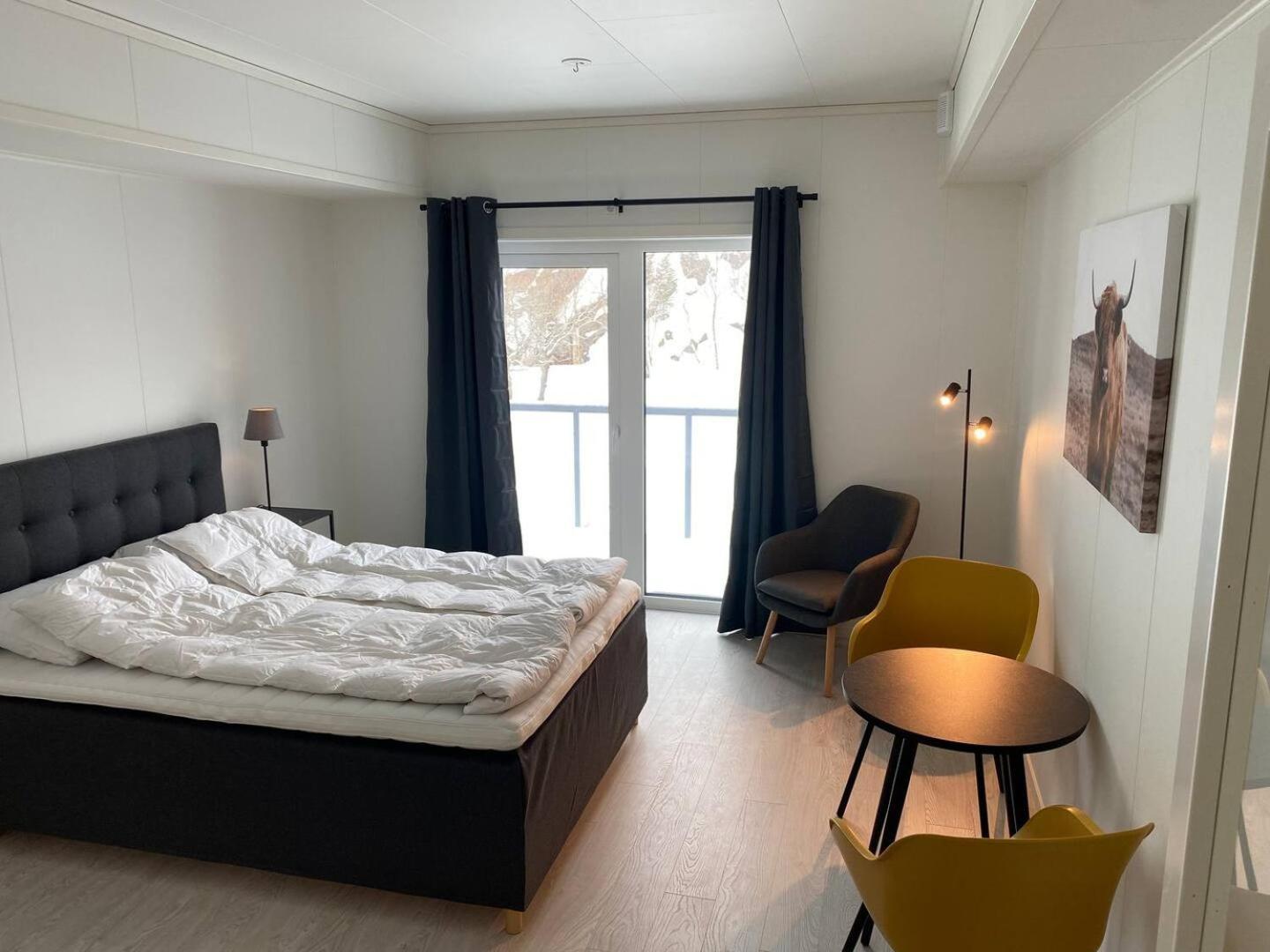 Lovely Serviced Studio Apartment In Lofoten! Svolvær Exterior foto